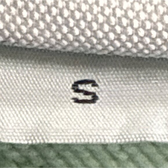 MLB Women's Mint Green Boston Red Sox Crewneck Long Sleeve Sweatshirt Sz S - Picture 7 of 9